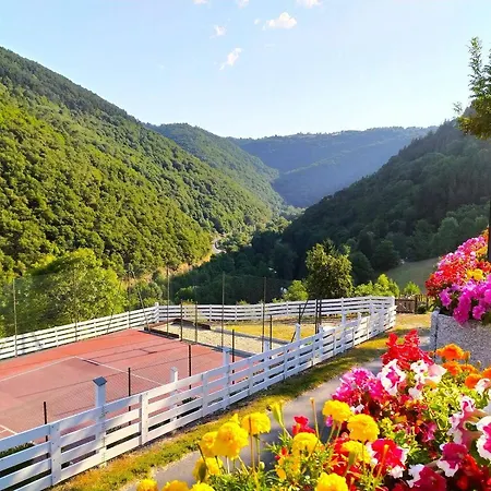 La Vallee Lacrouzette